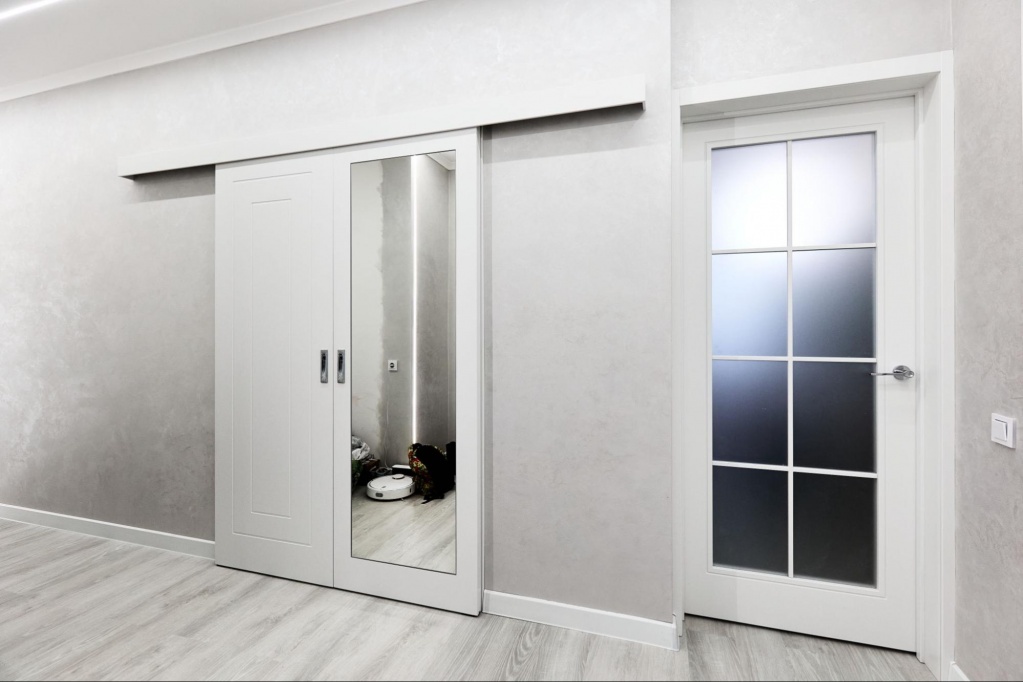 Раздвижная межкомнатная дверь